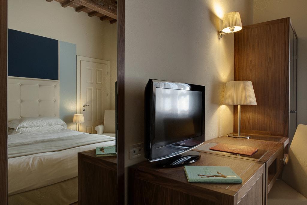 קמפי ביסנציו Hotel 500 Firenze חדר תמונה